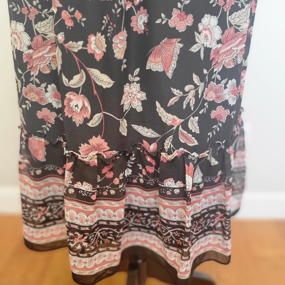 Max Studio Women's Pink and Black Flutter Sleeve Floral Midi Dress size M - Picture 12 of 15